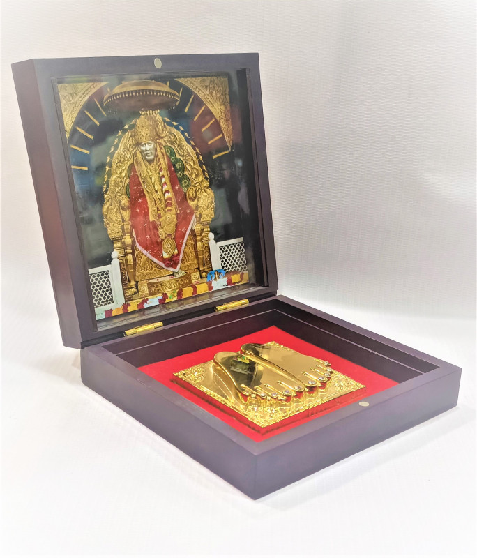 SAI BABA PHOTO (SAI BABA PHOTO IN WOODEN BOX )